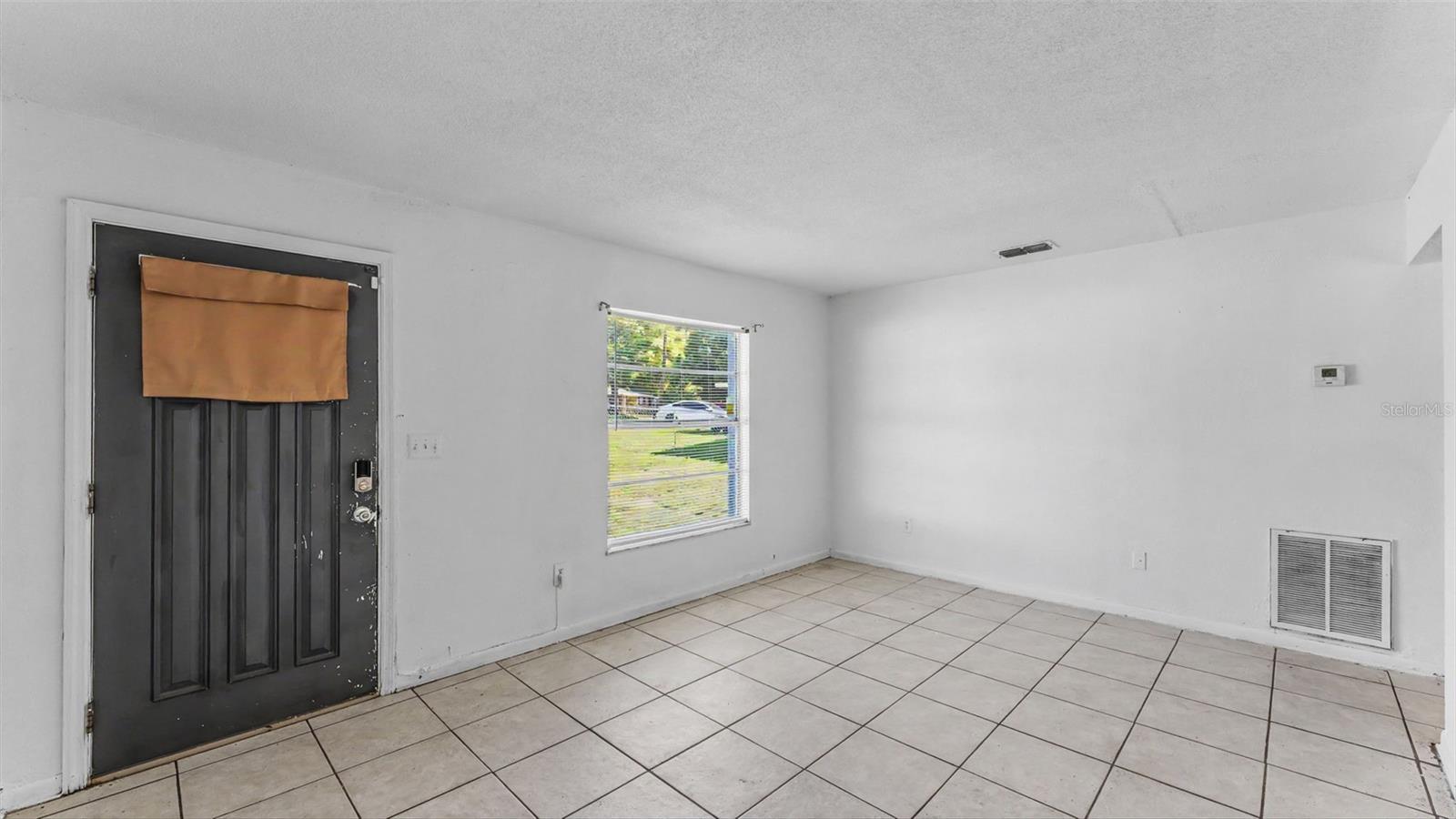 LAKE BONNET HILLS - Residential