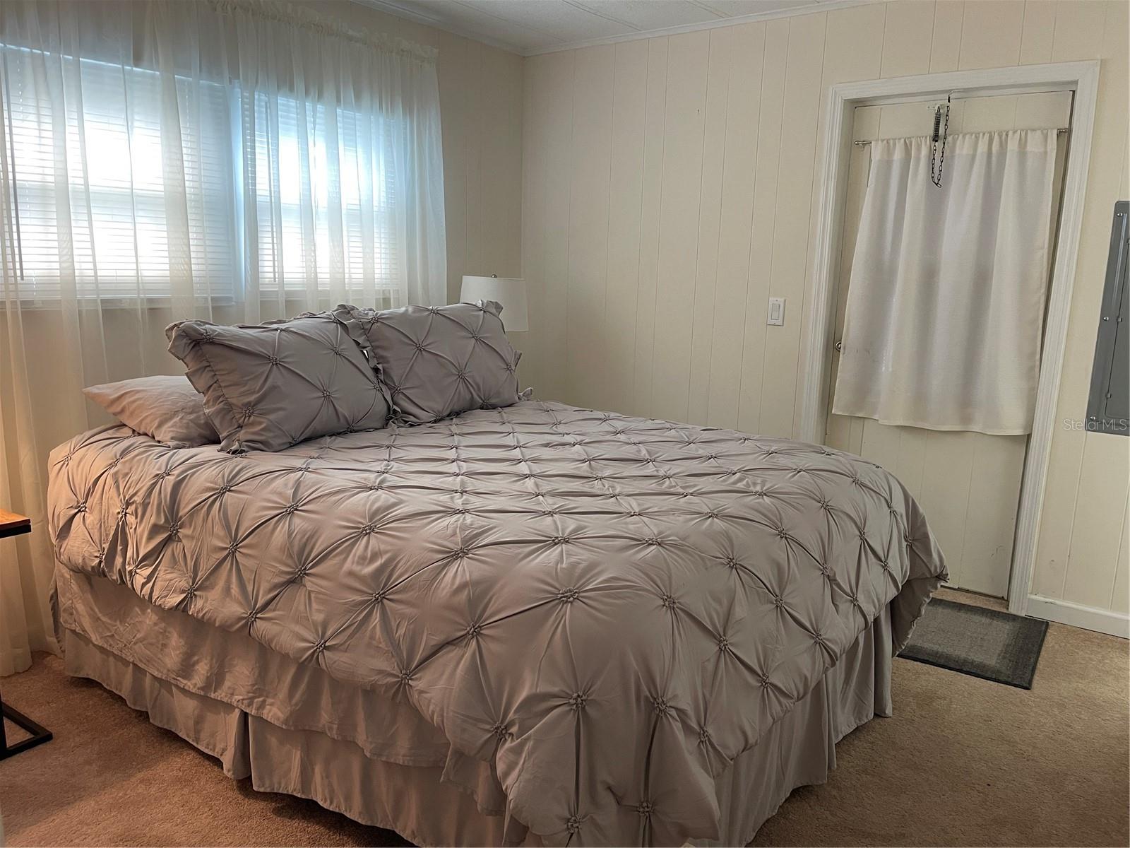 CONTINENTAL COUNTRY CLUB - Residential