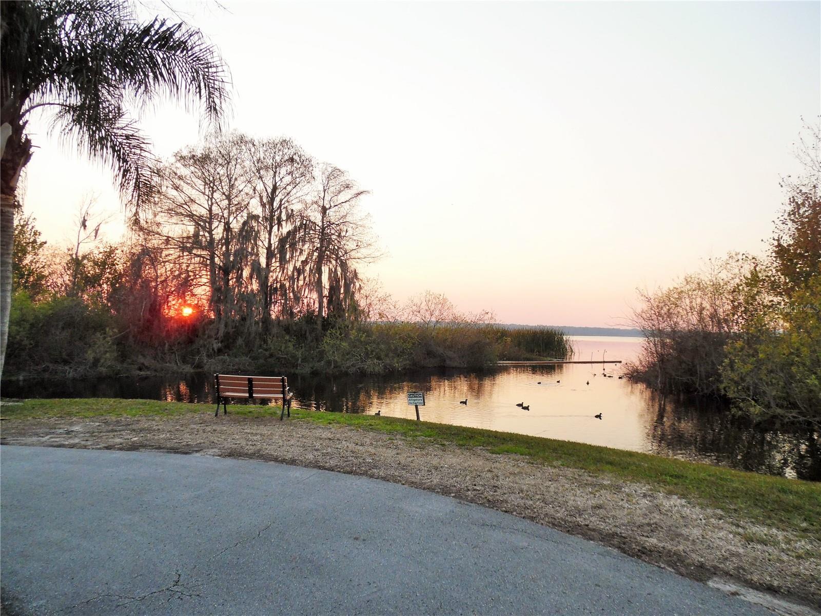 CONTINENTAL COUNTRY CLUB - Residential