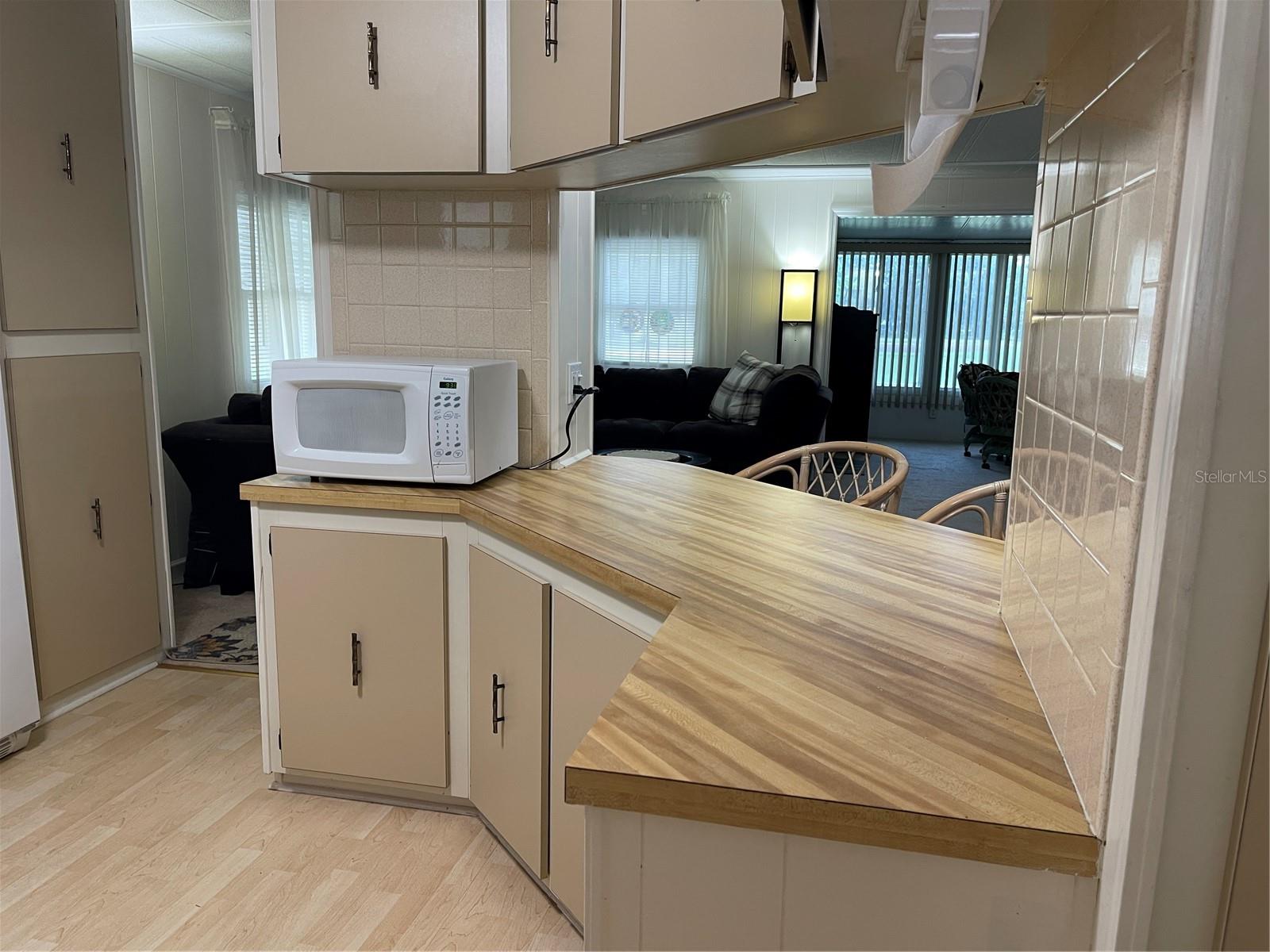CONTINENTAL COUNTRY CLUB - Residential
