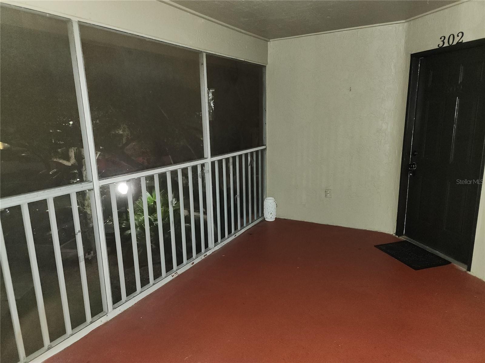 LANDING A CONDO - Residential