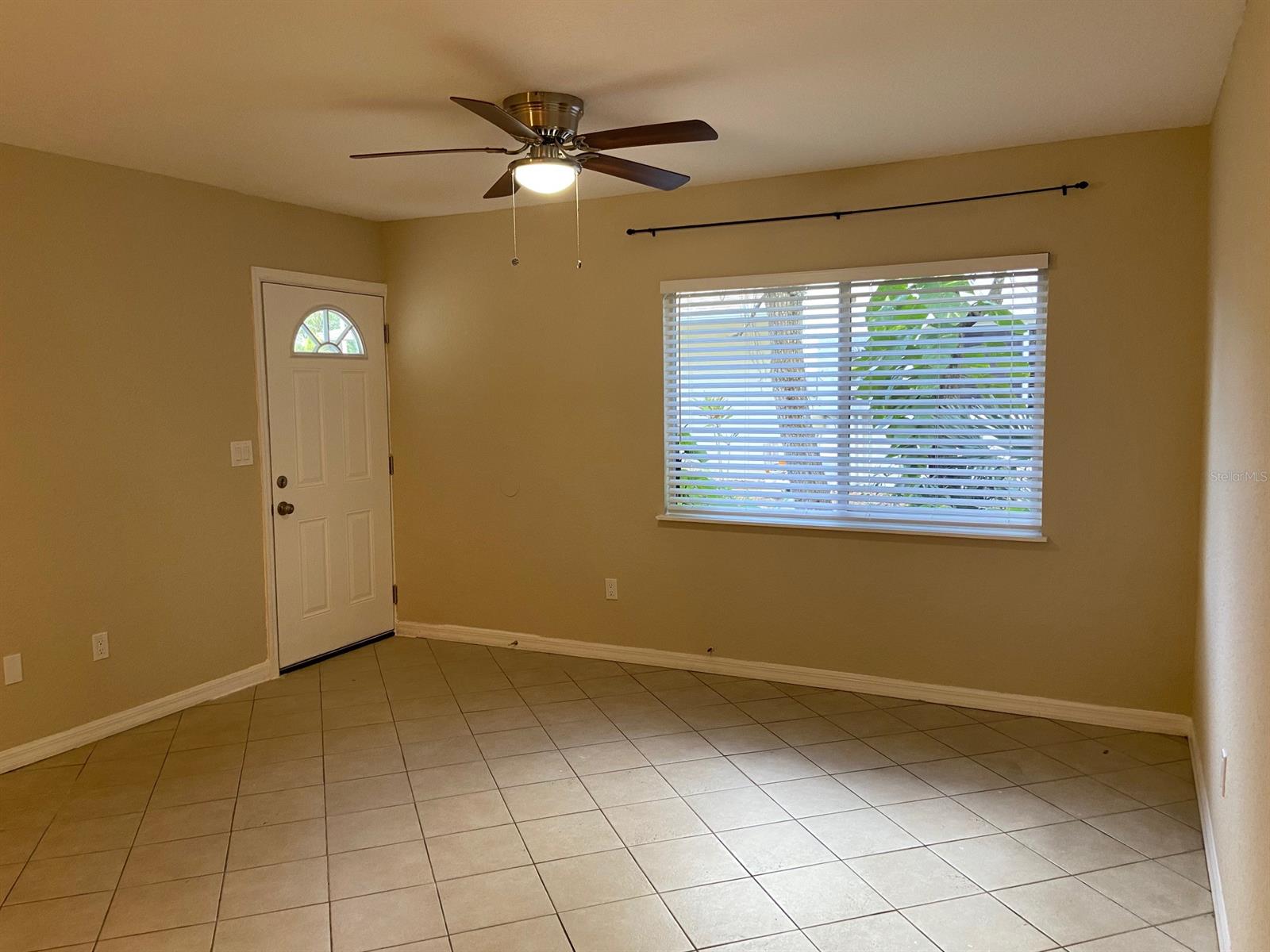 Jy Detwilers 1st Add - Residential Lease