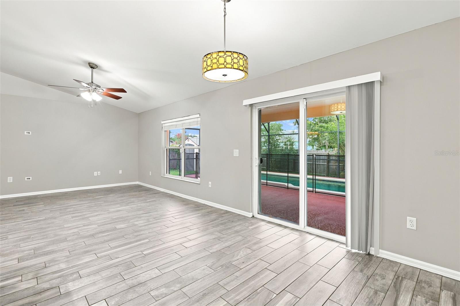 DELTONA LAKES UNIT 05 - Residential
