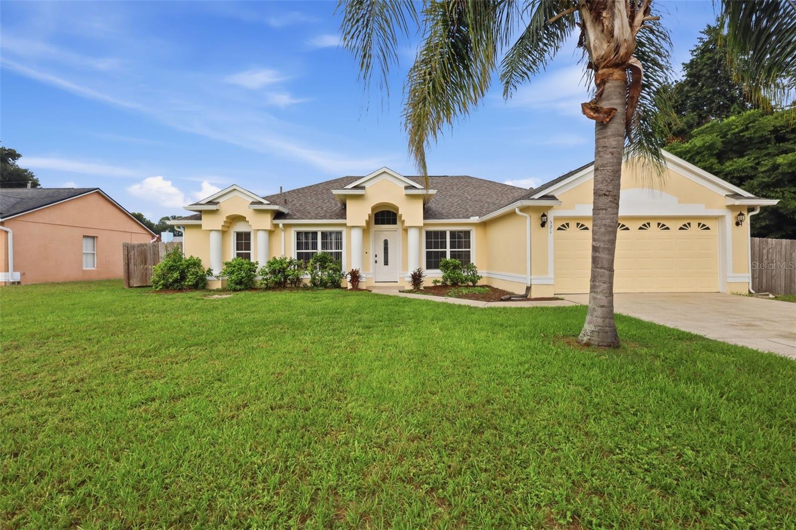 DELTONA LAKES UNIT 05 - Residential