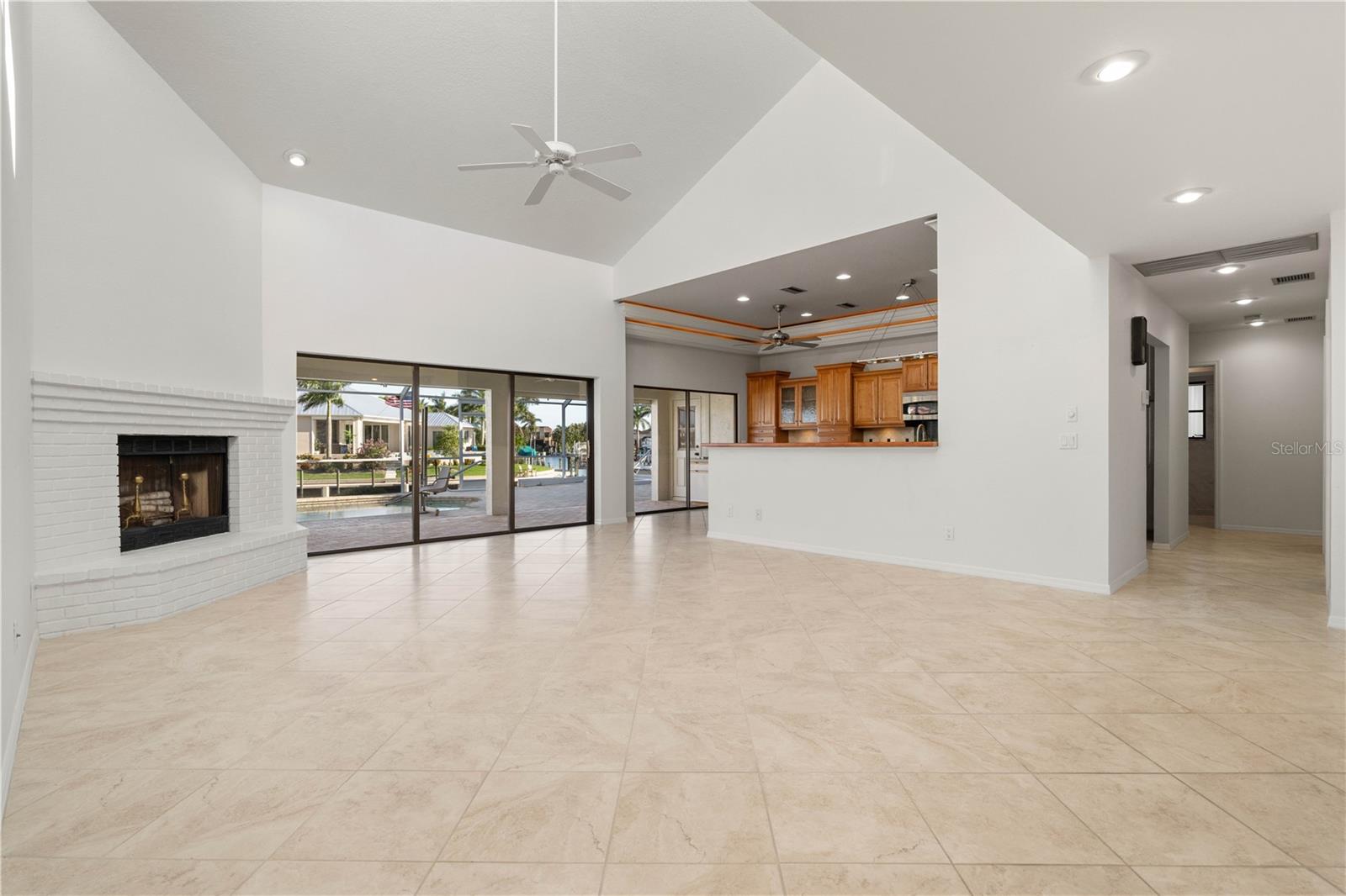 PUNTA GORDA ISLES SEC 12 - Residential