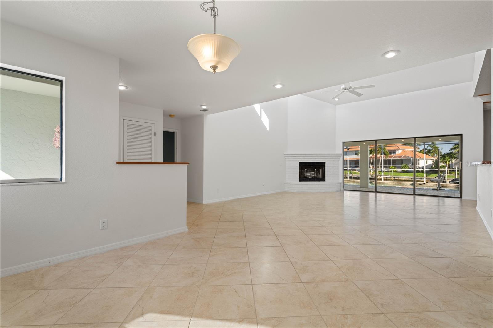 PUNTA GORDA ISLES SEC 12 - Residential