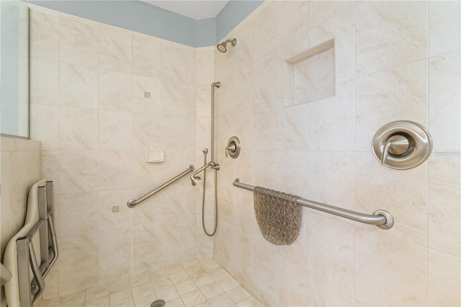 PUNTA GORDA ISLES SEC 12 - Residential