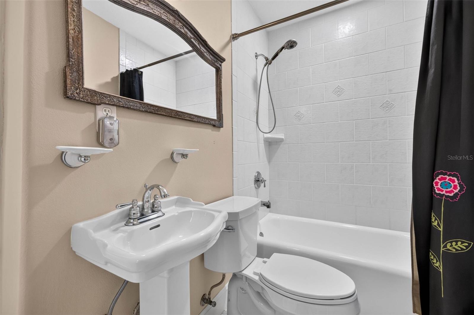 OVERBROOK PARK - Residential