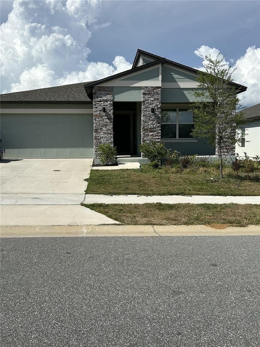VILLAGES/MINNEOLA HILLS PH 2B - Residential Lease
