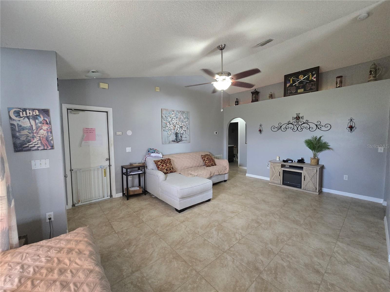 HARBOR BEND - Residential