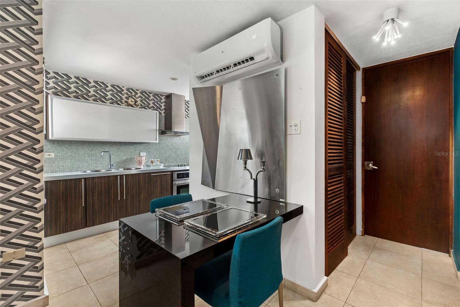 ATLANTIC COURT - Residential