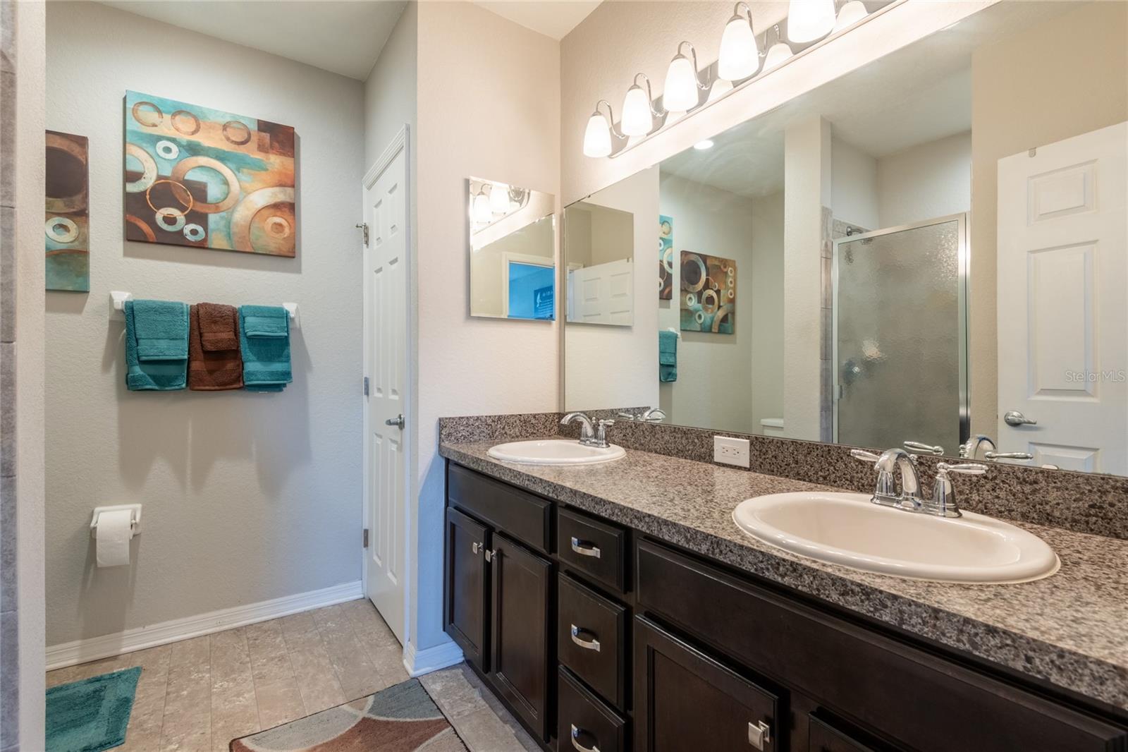 SYMMES COVE - Residential