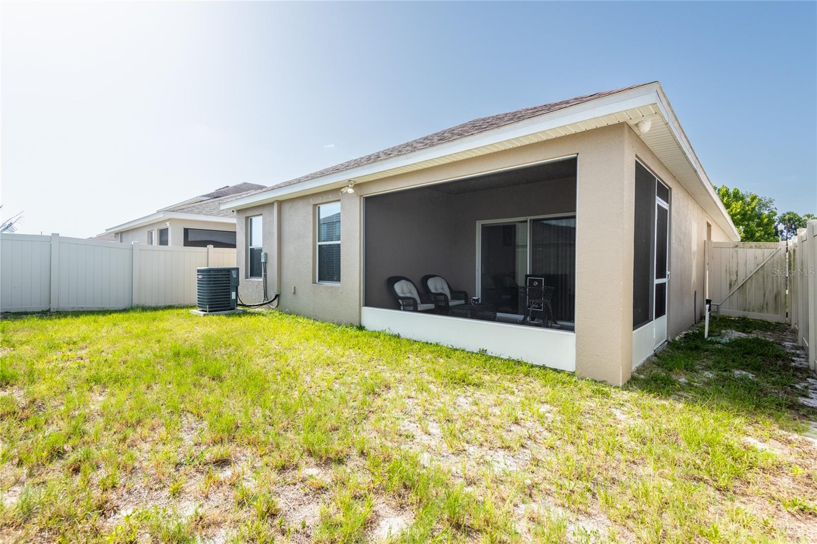 SYMMES COVE - Residential