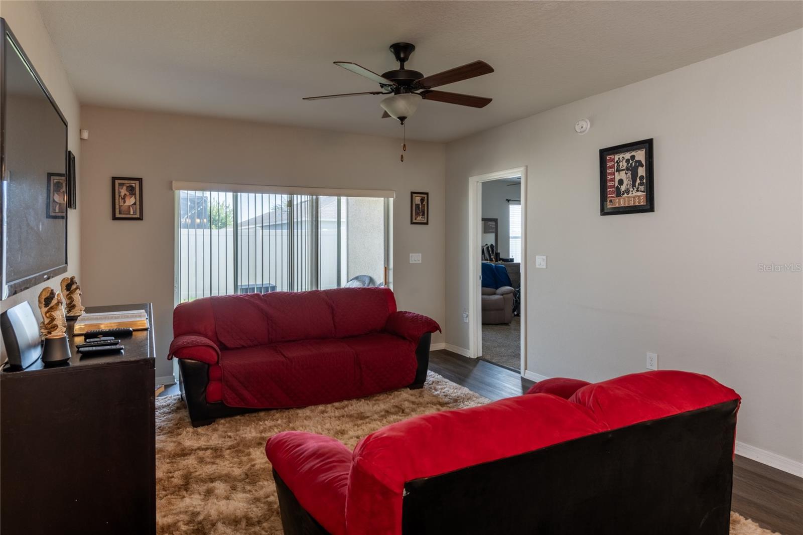 SYMMES COVE - Residential