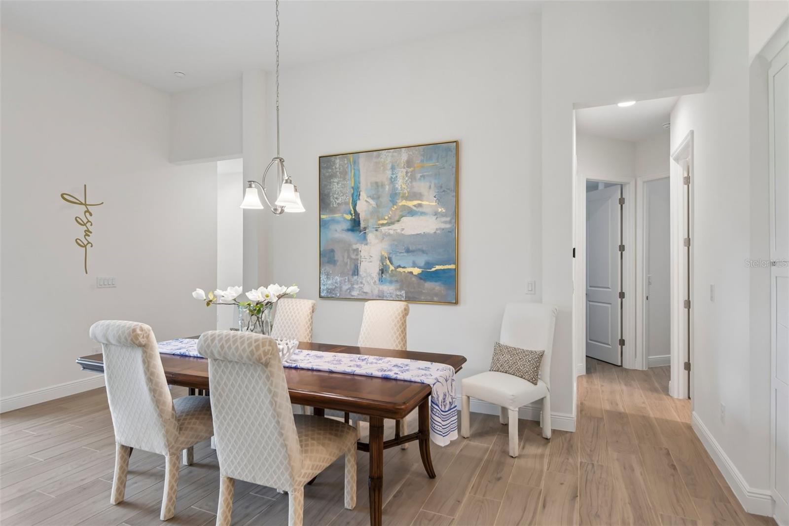 HINTON HAWKSTONE PH 1B - Residential