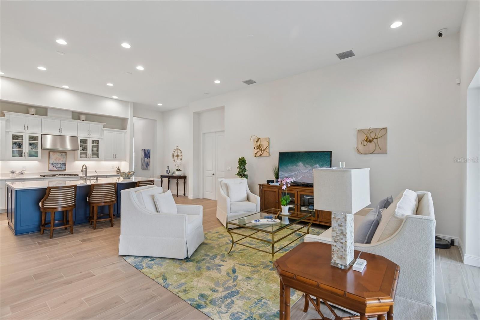 HINTON HAWKSTONE PH 1B - Residential