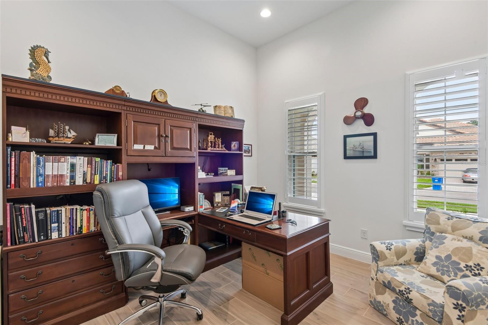 HINTON HAWKSTONE PH 1B - Residential