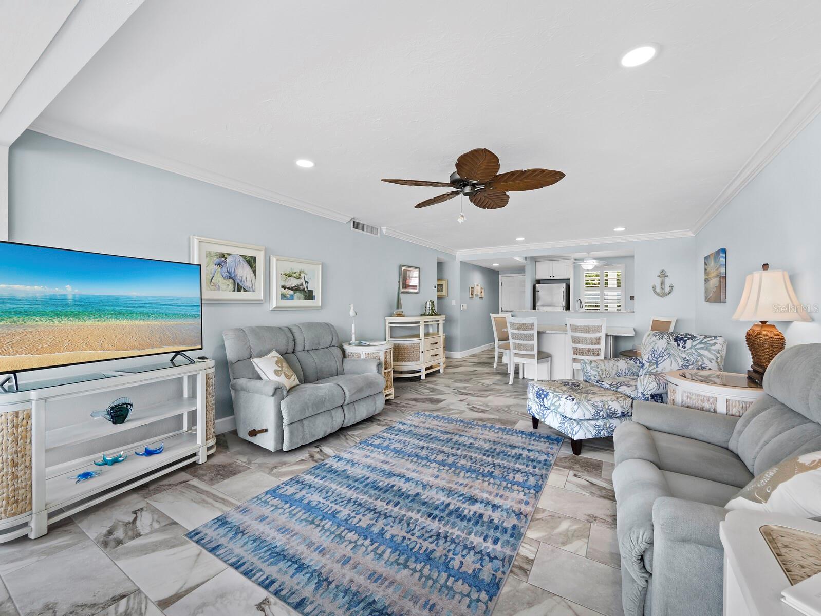 SUTTON PLACE - Residential
