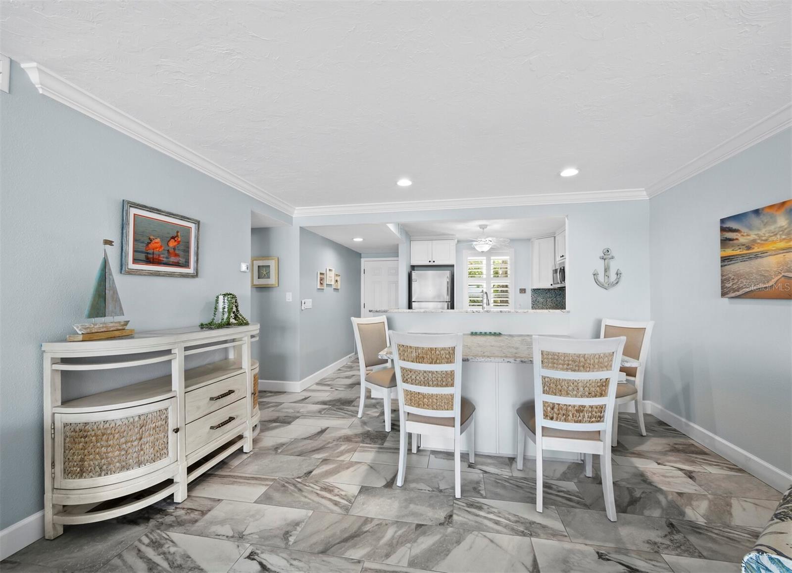SUTTON PLACE - Residential
