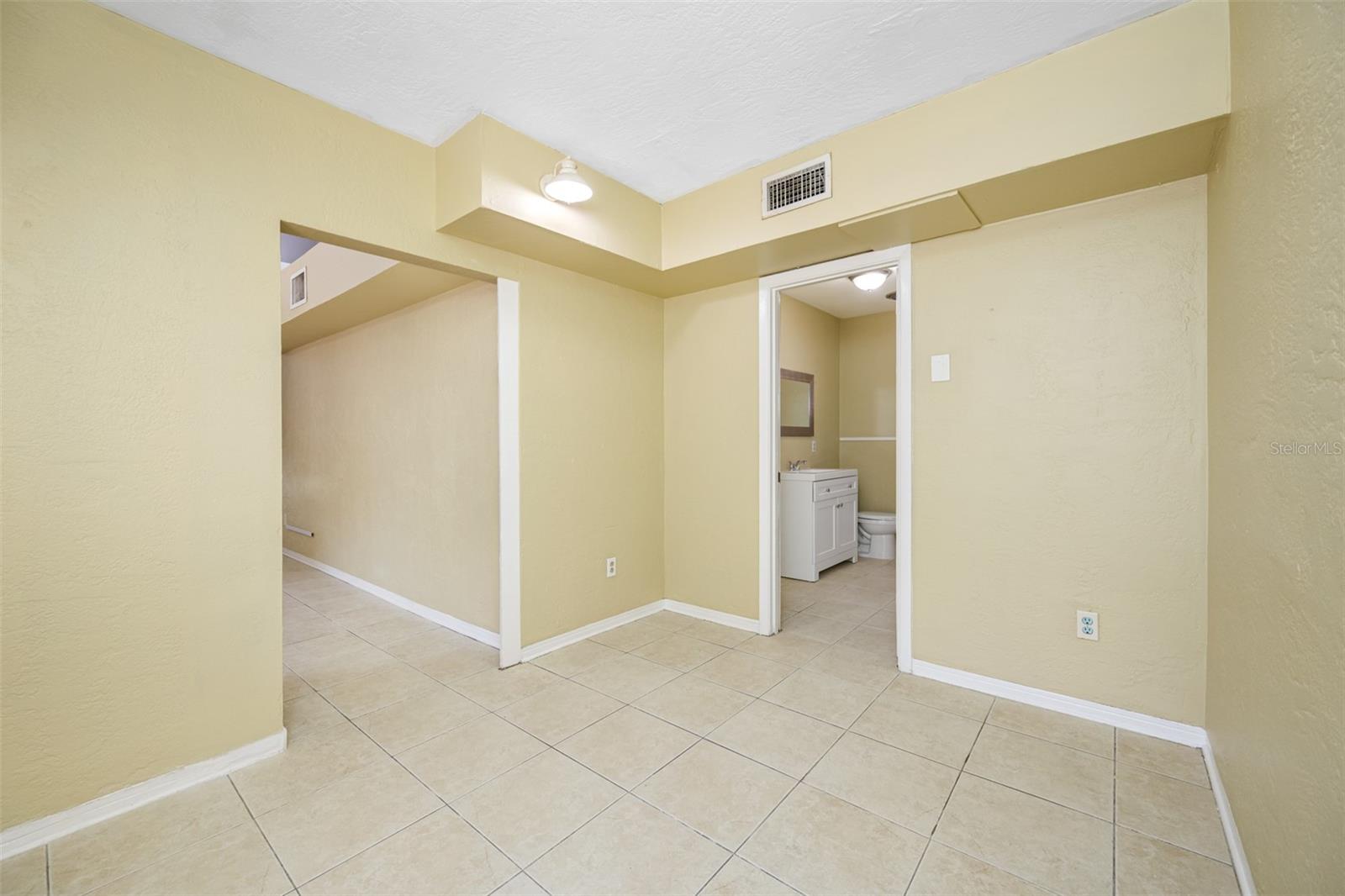 CRYSTAL BEACH REV - Residential Lease