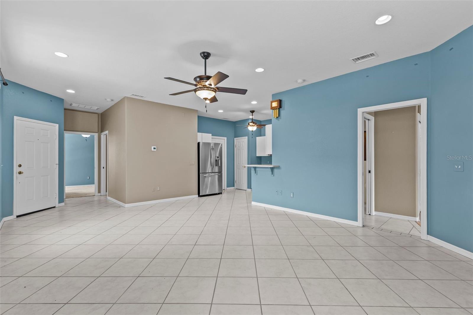 EAGLE GREENS CONDO - Residential Lease