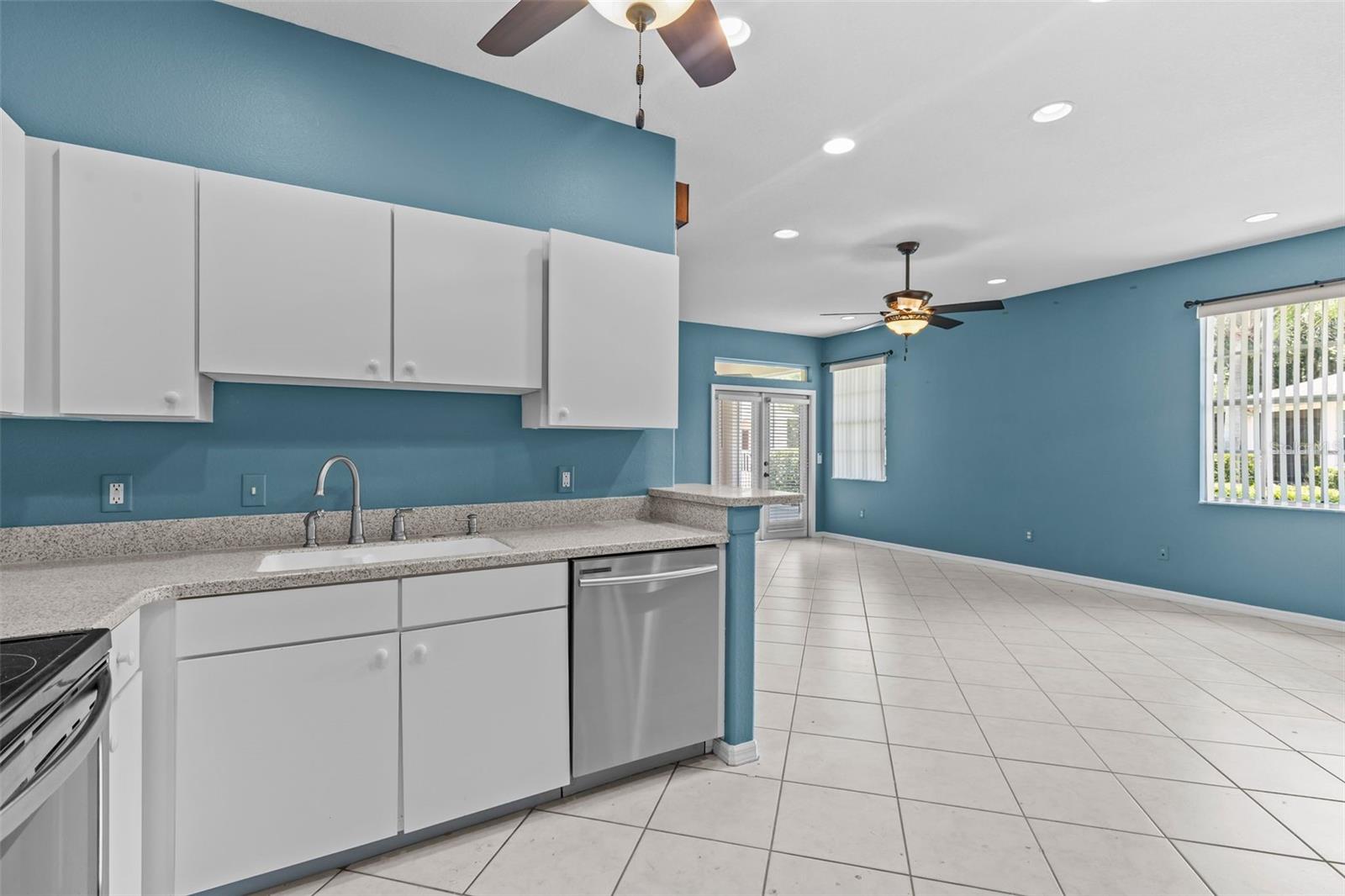 EAGLE GREENS CONDO - Residential Lease