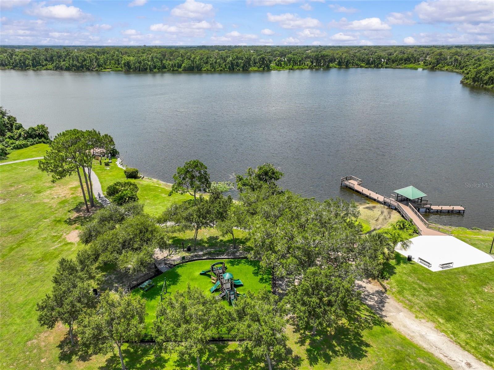EAGLE GREENS CONDO - Residential Lease