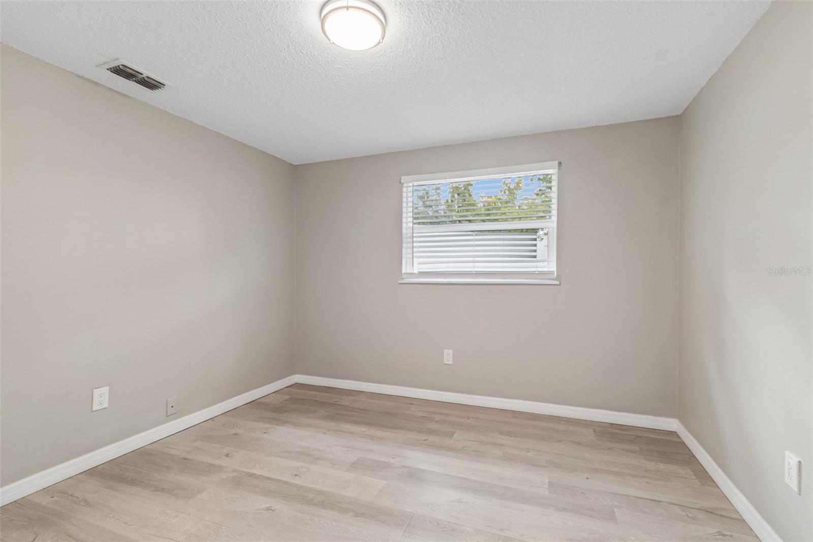 WOODVALLEY UNIT 4 - Residential