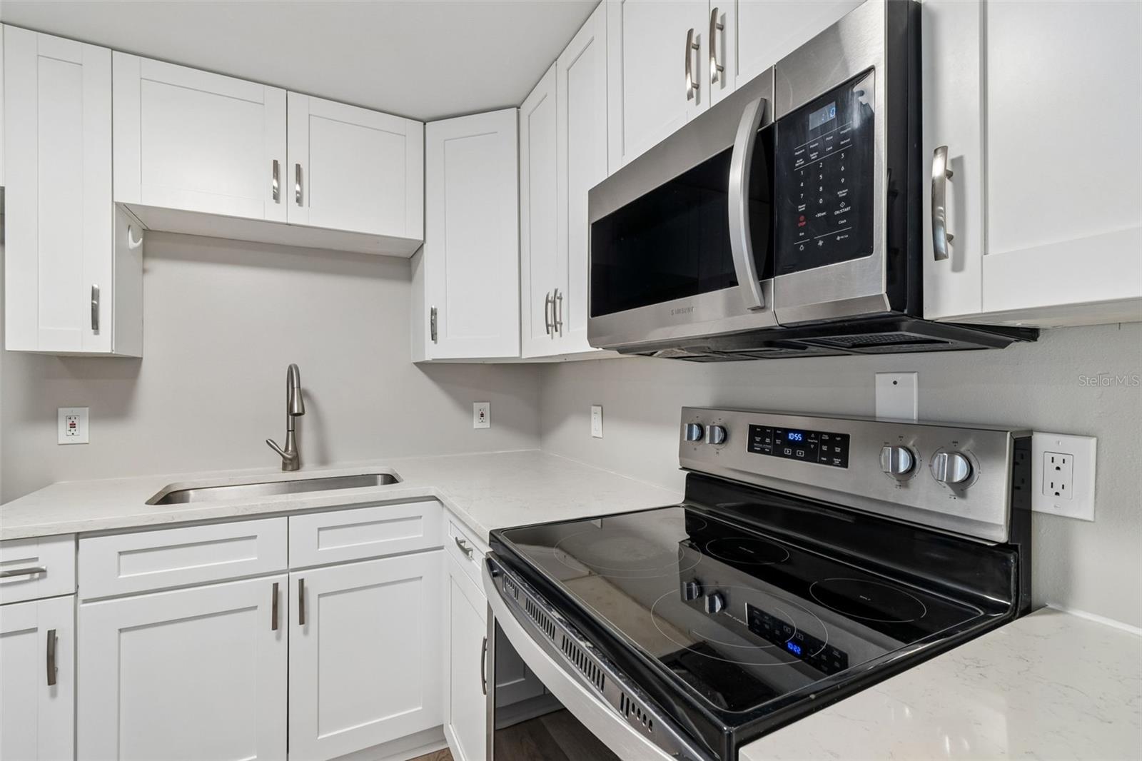 WOODVALLEY UNIT 4 - Residential