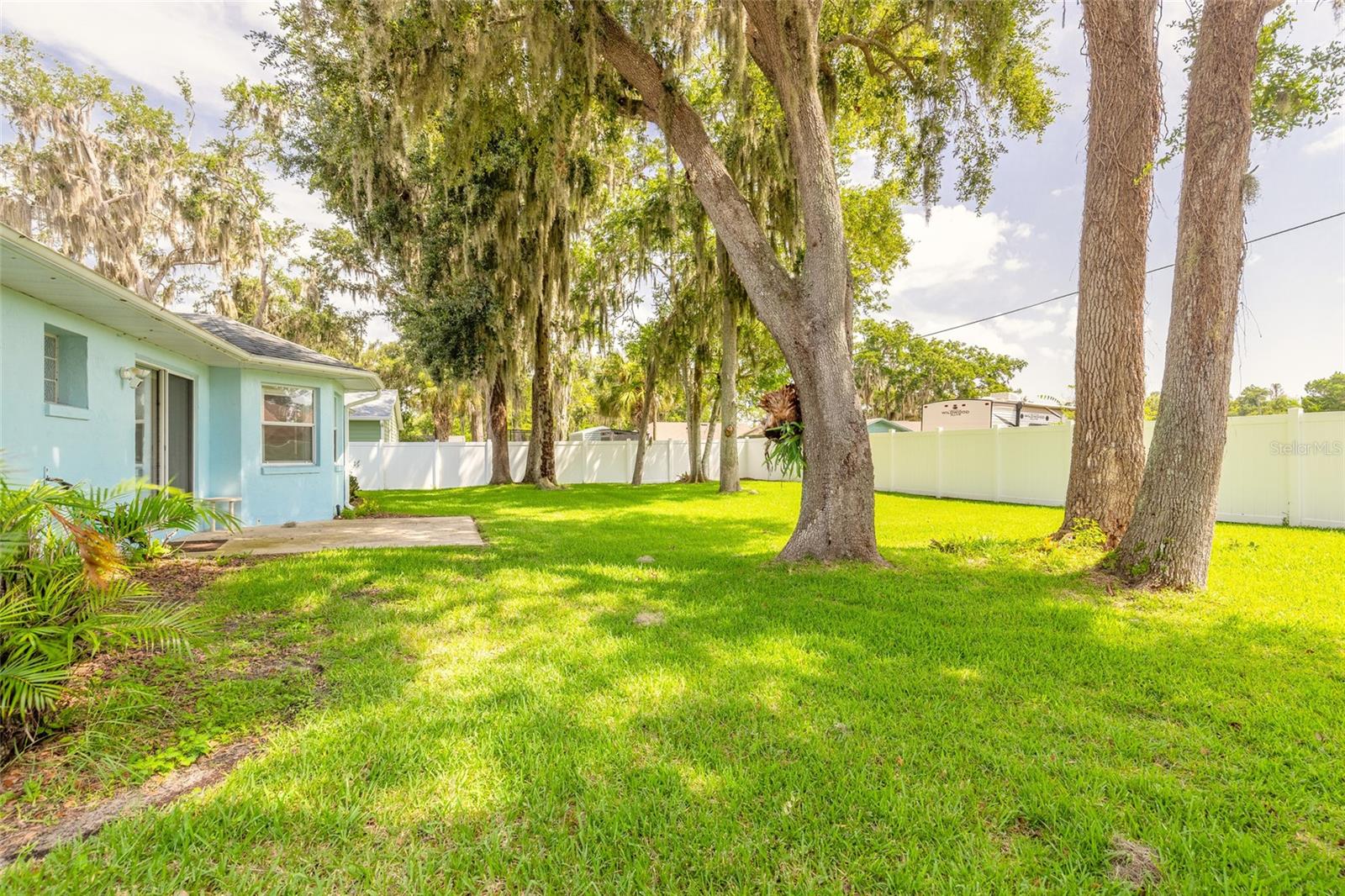 FLORIDA SHORES 01 - Residential