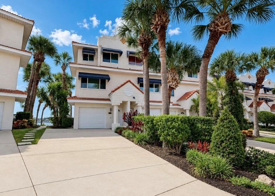 MIRABELLA TWNHMS SUB - Residential Lease