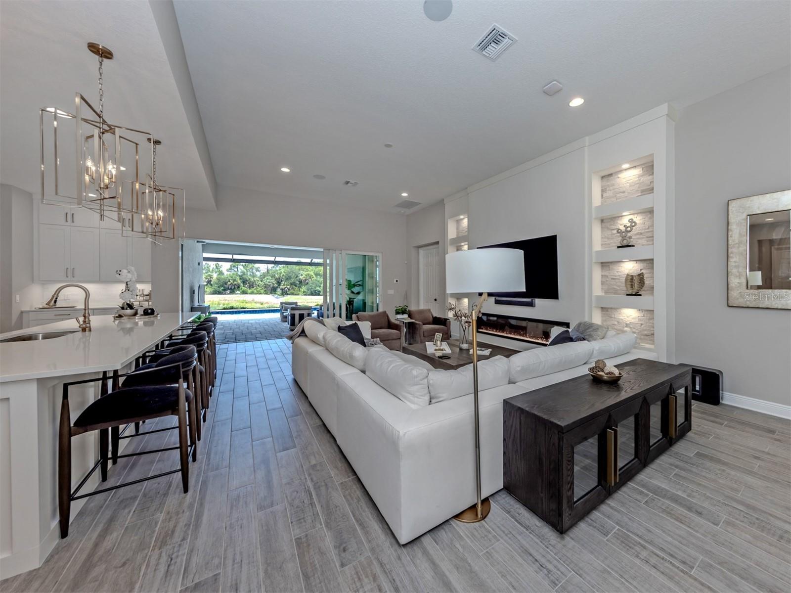 OASIS/WEST VLGS PH 2 - Residential