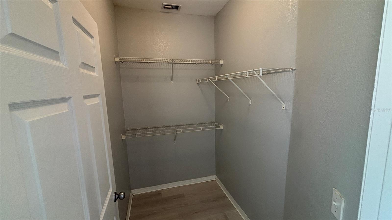 VILLA VALENCIA BLDG #8103 - Residential Lease