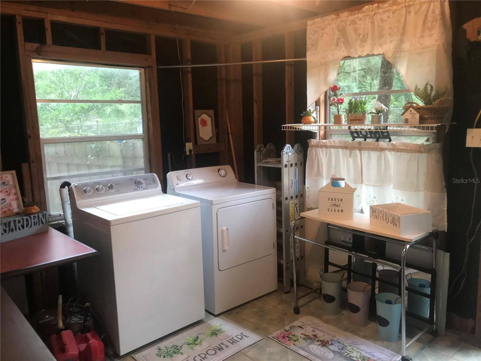 ASHLEY LAKE PLANTATION - Residential