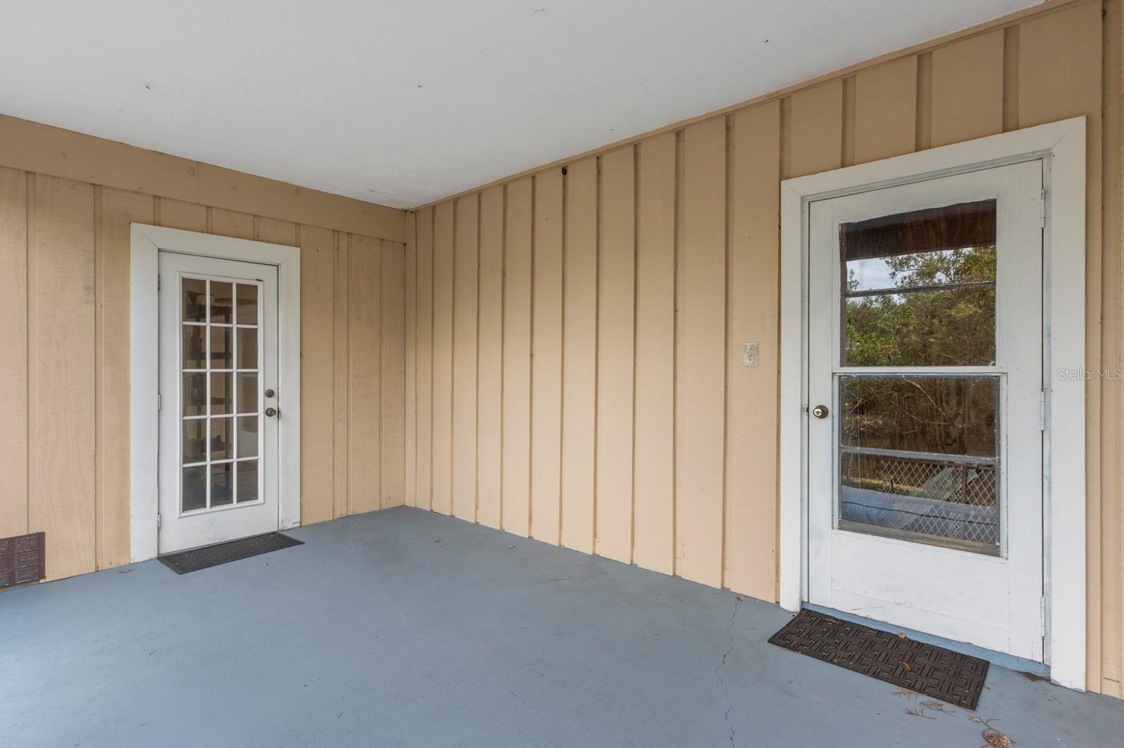 SOUTH VENICE SHORES - Residential