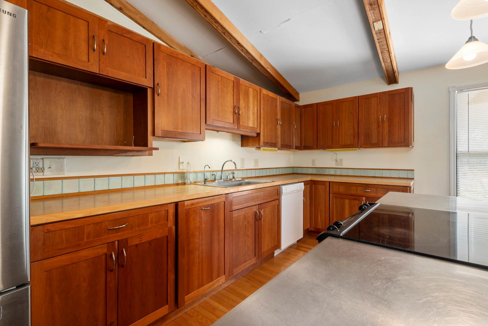 SOUTH VENICE SHORES - Residential