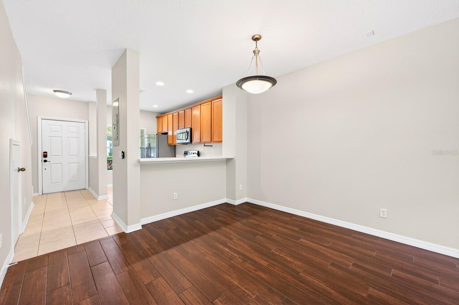 VICTORIA PINES CONDO PH 41 - Residential