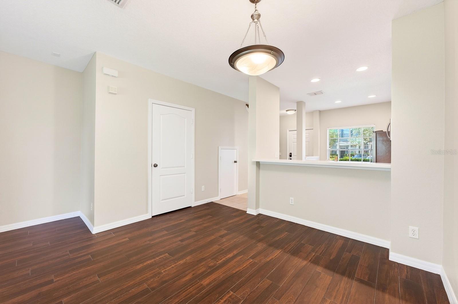 VICTORIA PINES CONDO PH 41 - Residential