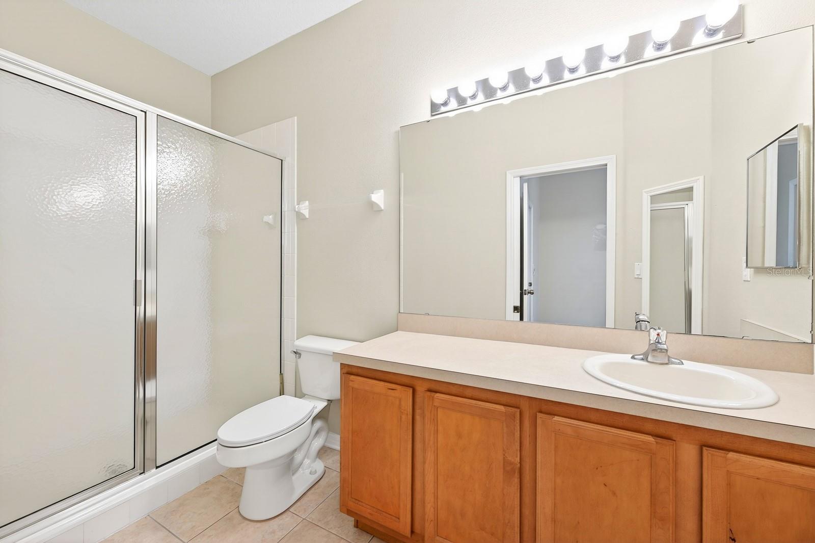 VICTORIA PINES CONDO PH 41 - Residential