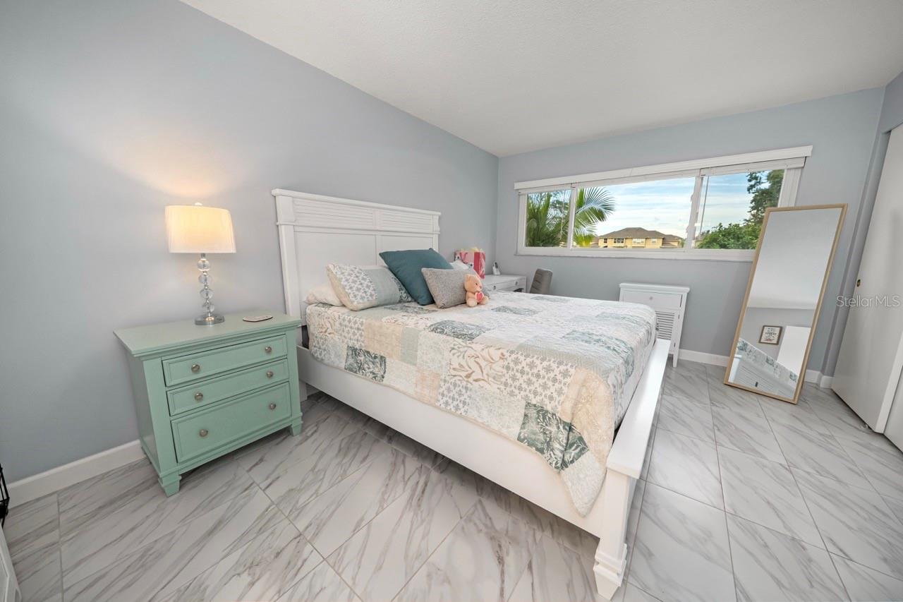 VENDOME VILLAGE - Residential