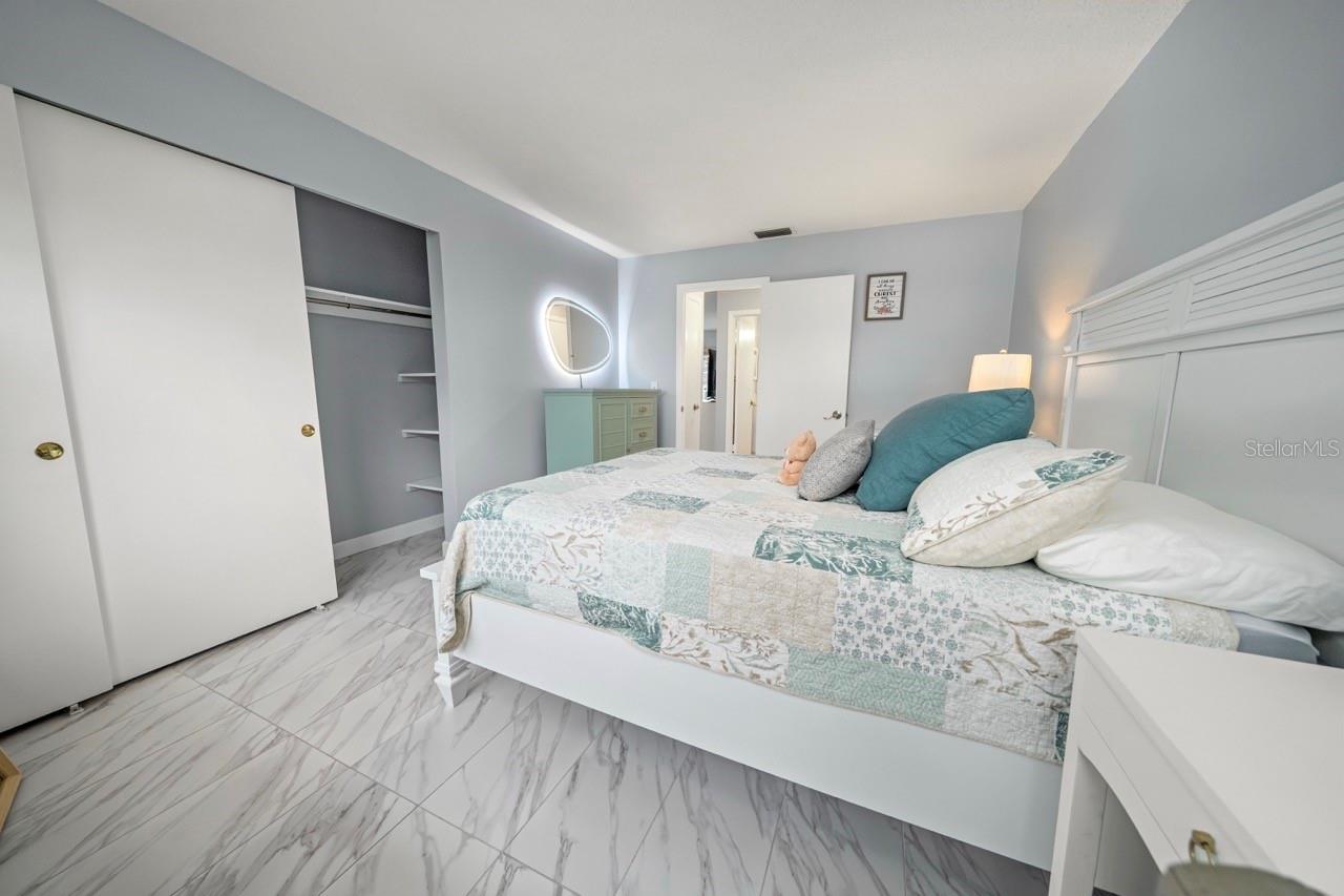 VENDOME VILLAGE - Residential