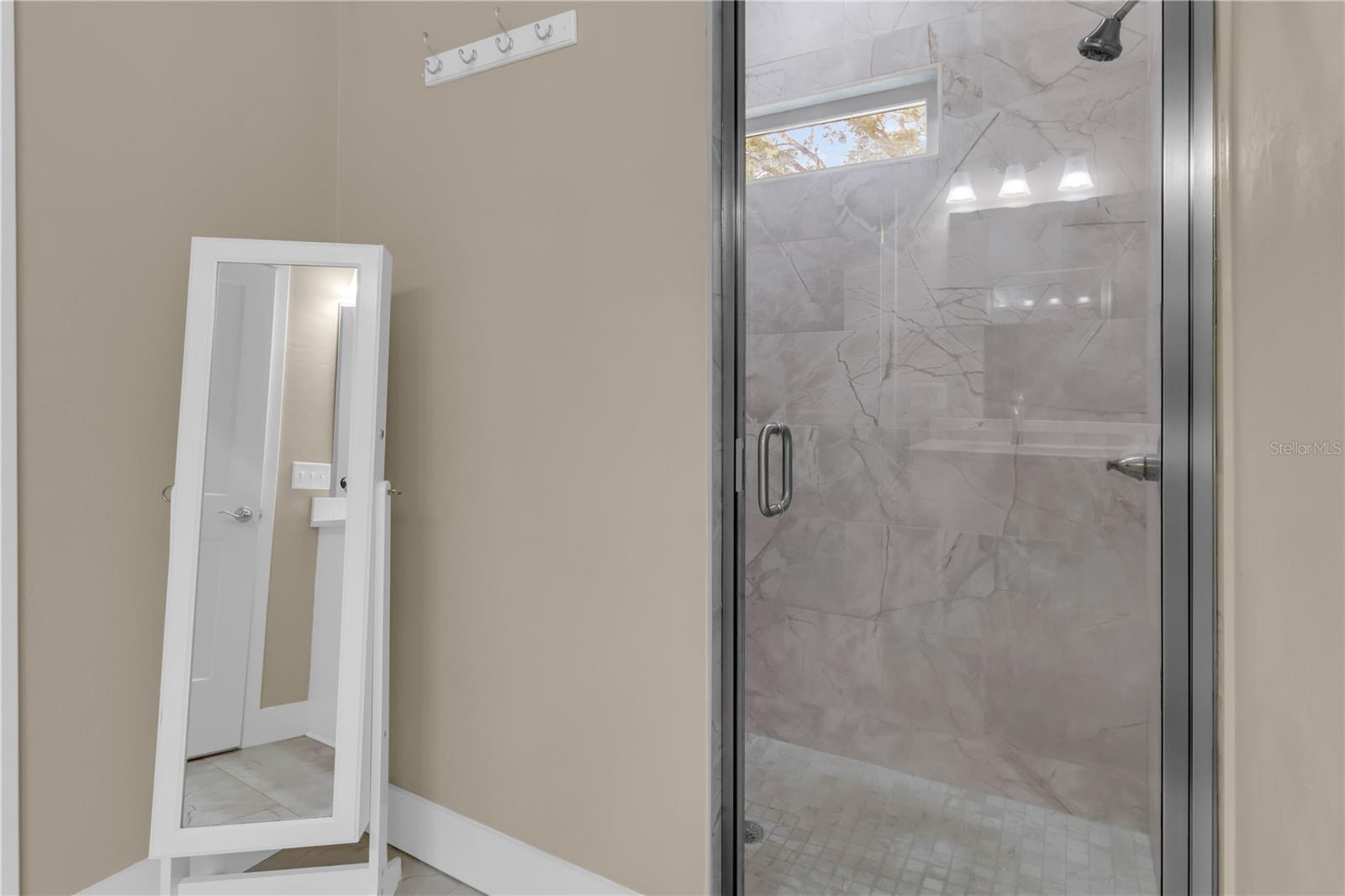G M WHETSTONE ESTATE ADD TO H S - Residential