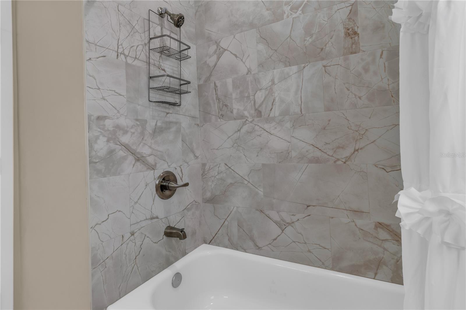 G M WHETSTONE ESTATE ADD TO H S - Residential