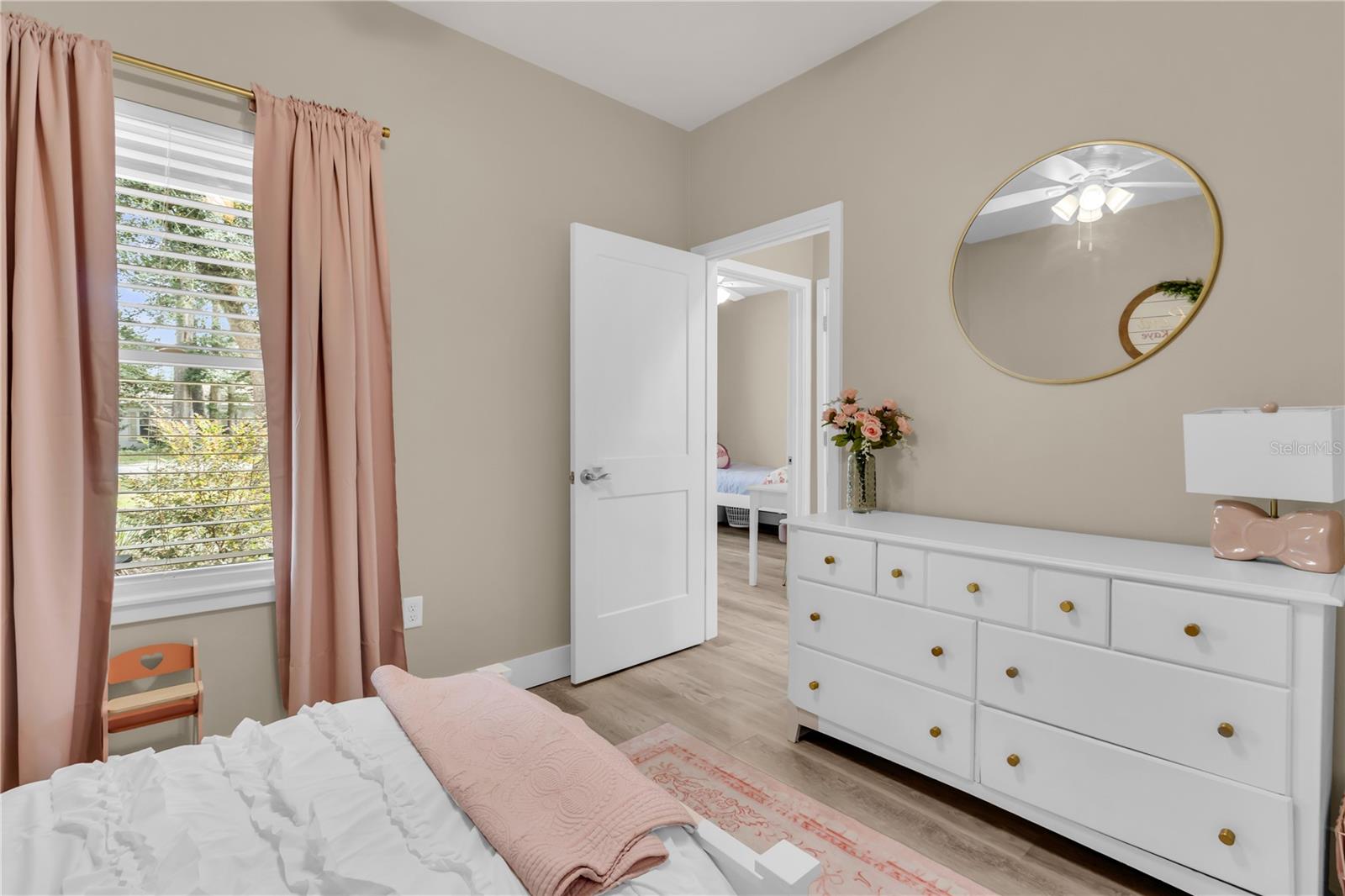 G M WHETSTONE ESTATE ADD TO H S - Residential