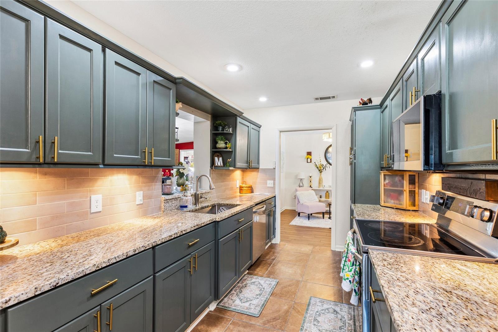 LAKEMONT UNIT 03 - Residential