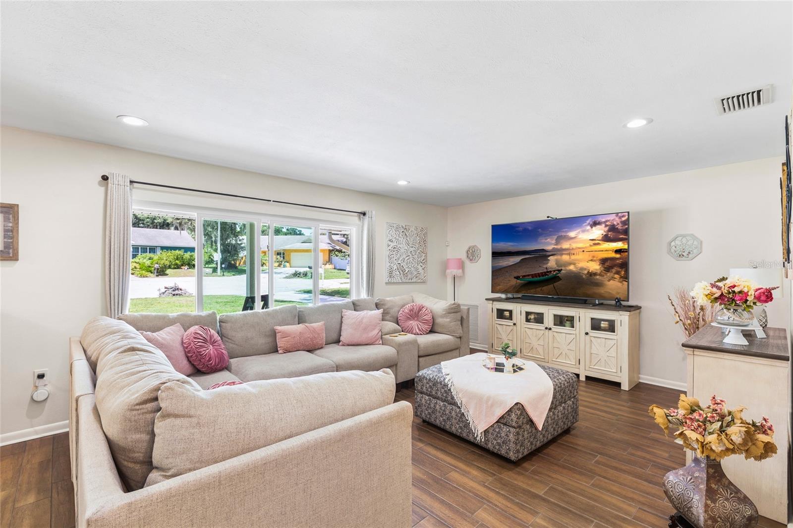LAKEMONT UNIT 03 - Residential