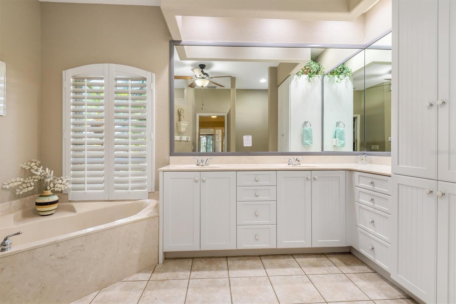 PUNTA GORDA ISLES SEC 15 - Residential