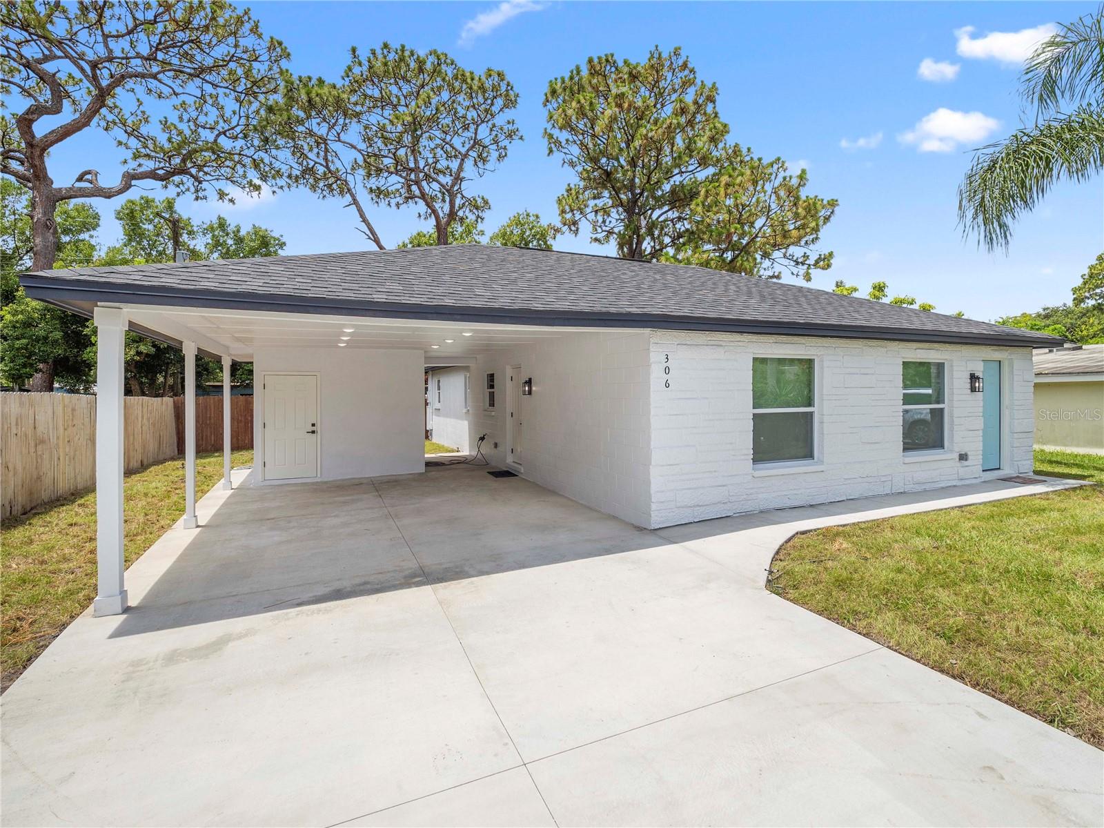 FLORAL GARDENS UNIT 2 - Residential
