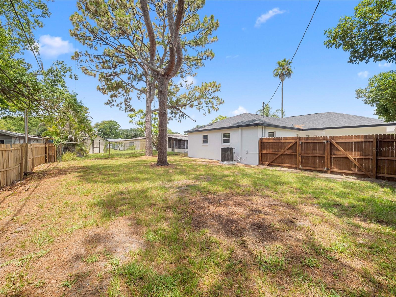 FLORAL GARDENS UNIT 2 - Residential