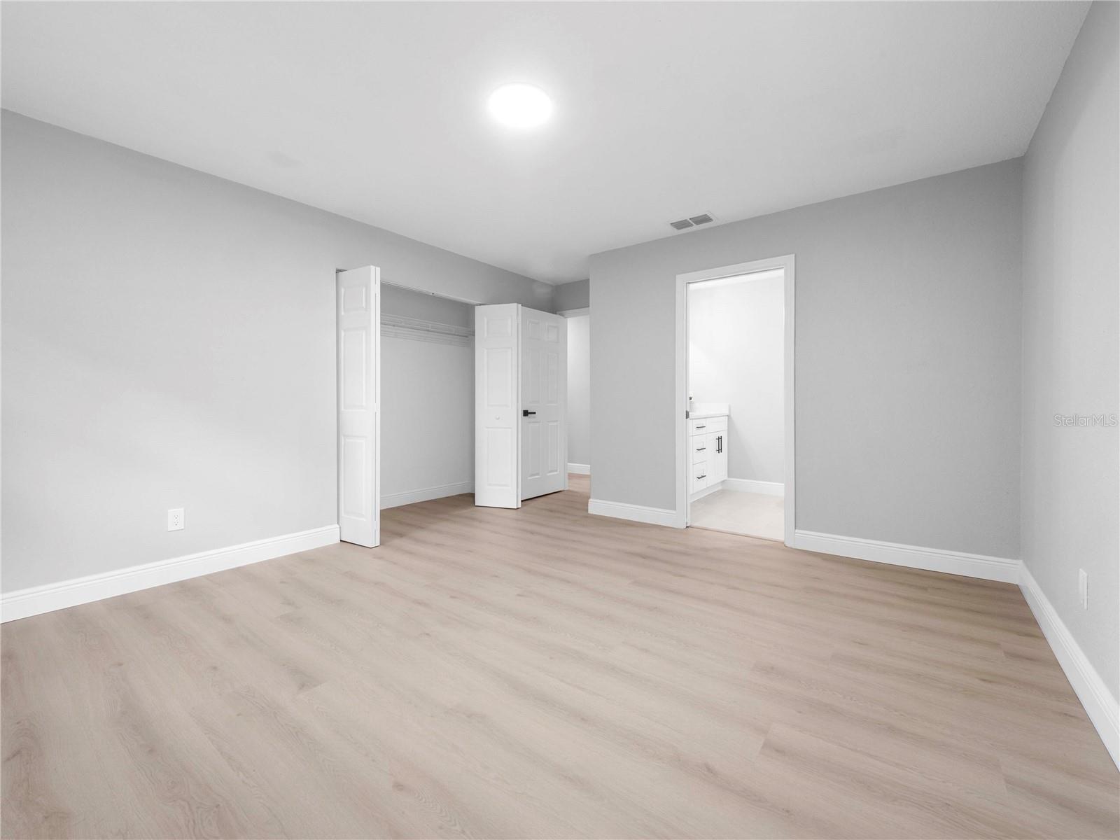 FLORAL GARDENS UNIT 2 - Residential